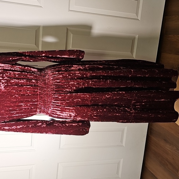 Belle BOHO, Kim Gravel Crushed Velvet Tiered Long Sleeve Dress. Meduim P SIZE PM - Picture 10 of 14